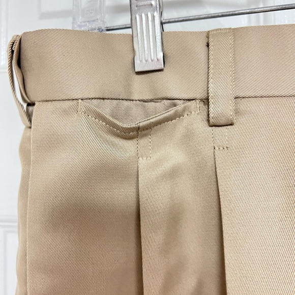 Golf Shorts - Picture 3 of 5